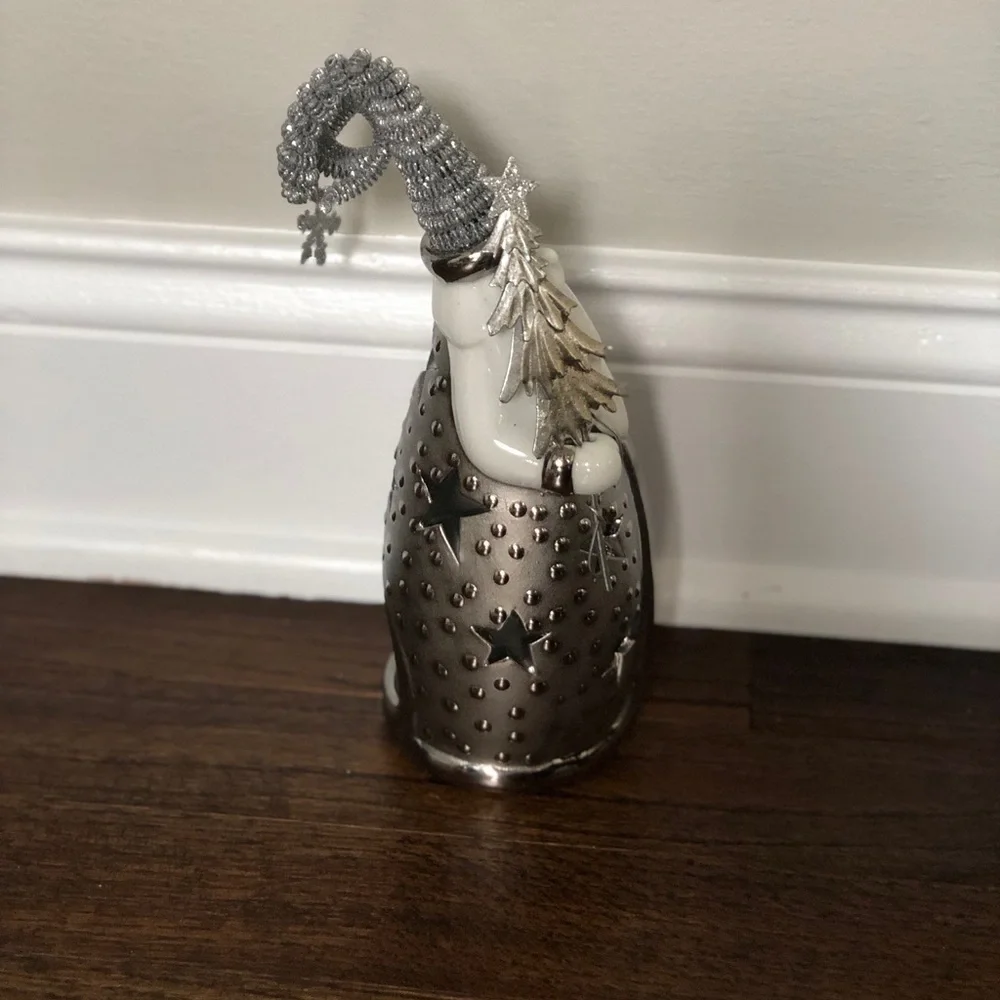 Pier 1 Imports 8” Silver/White Glittery Hat Santa Claus Tea Light Candle Holder
